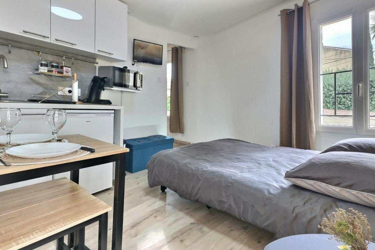 Bleu Lavande 1 - Appartement Cosy Ambiance Village Istres Eksteriør billede