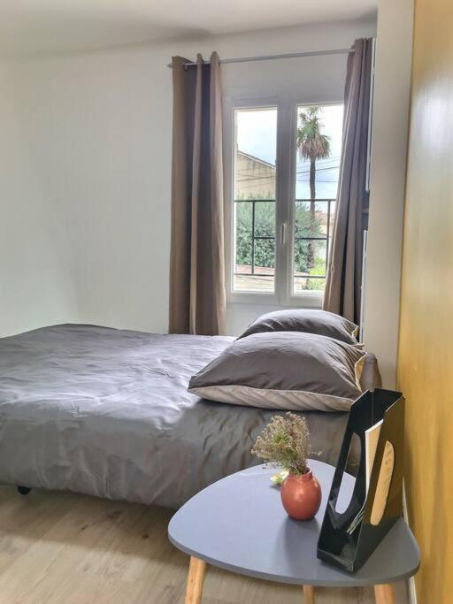 Bleu Lavande 1 - Appartement Cosy Ambiance Village Istres Eksteriør billede